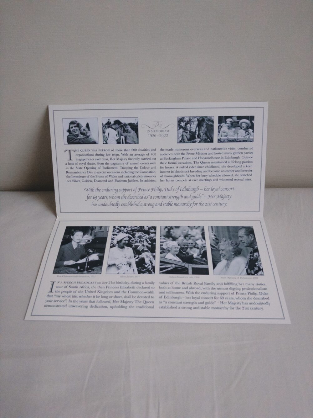 英國皇室｜2022女王黑白紀念套組