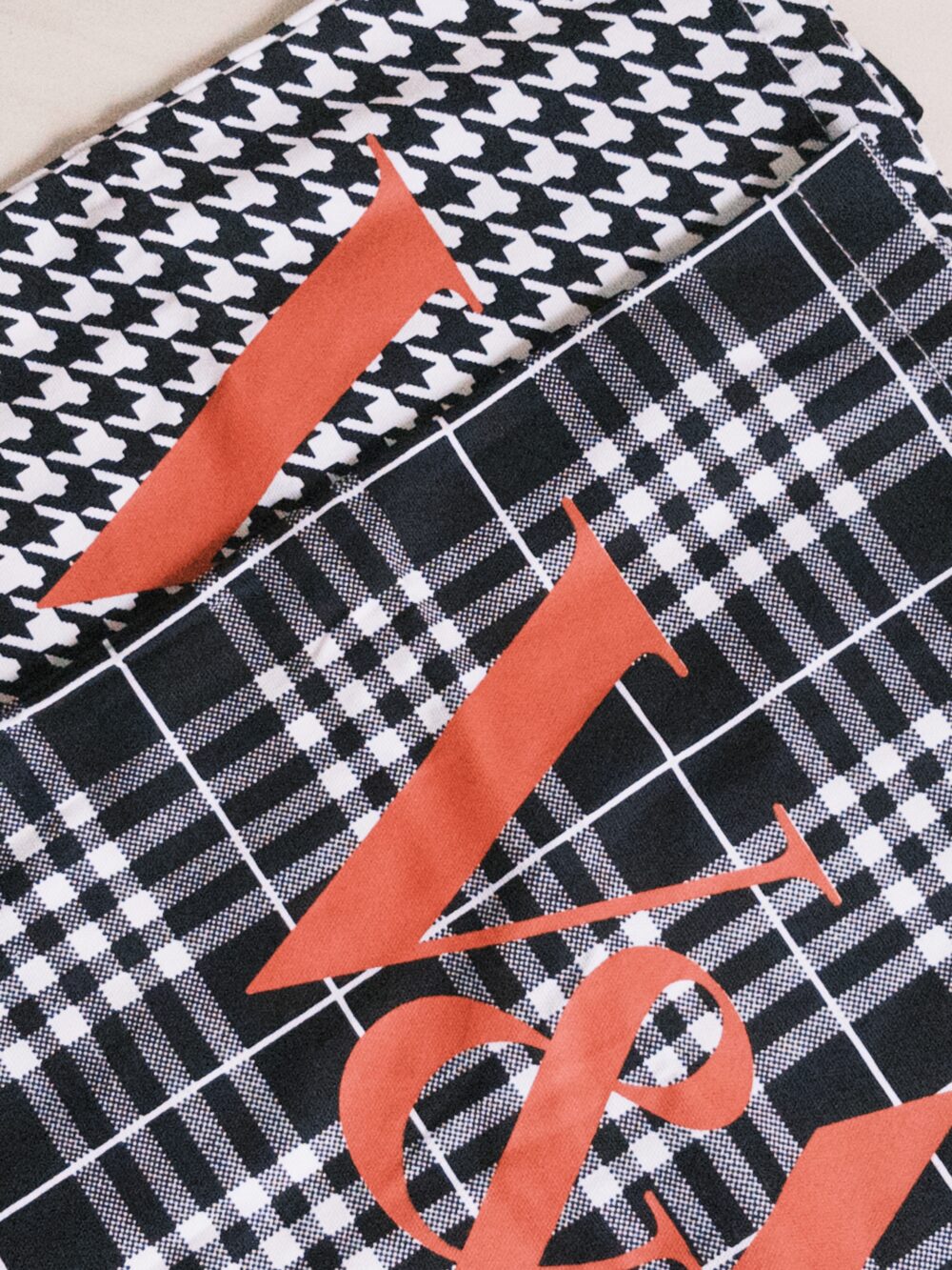 倫敦｜(🇬🇧) V&A 格紋帆布袋