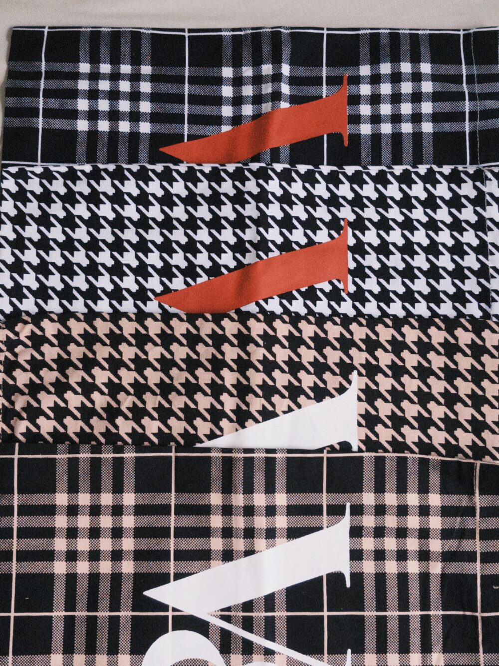 倫敦｜(🇬🇧) V&A 格紋帆布袋